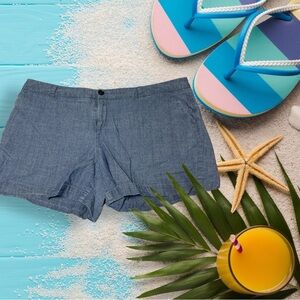 Merona ladies shorts blue denim 4 inch inseam size 14 four pockets